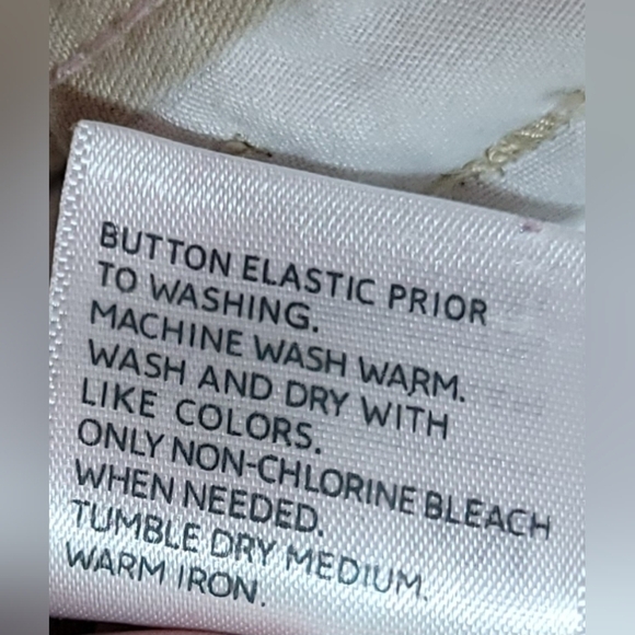 Old Navy Khaki Snap Closure Girls Shorts Size 8 - Picture 7 of 14